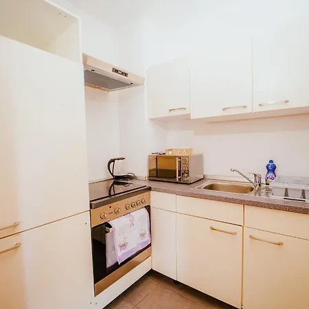 Apartmanhotel Magnus - Free Parking