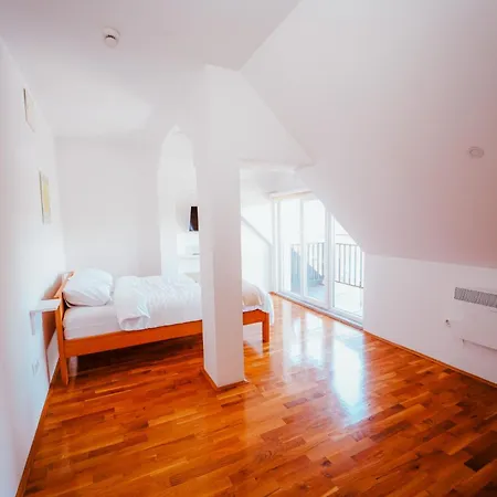 Magnus - Free Parking Apartmanhotel