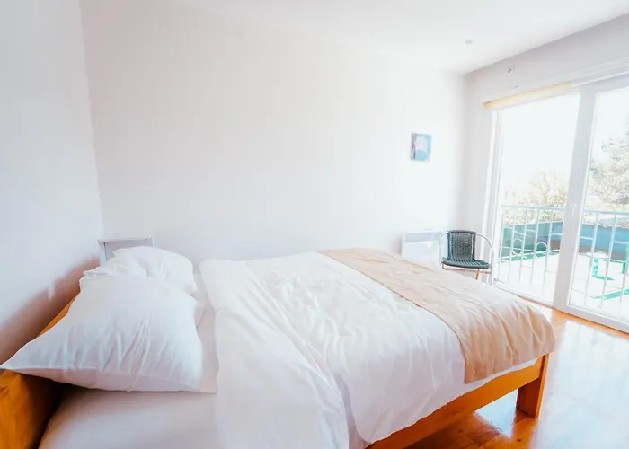 Magnus - Free Parking Aparthotel 3*